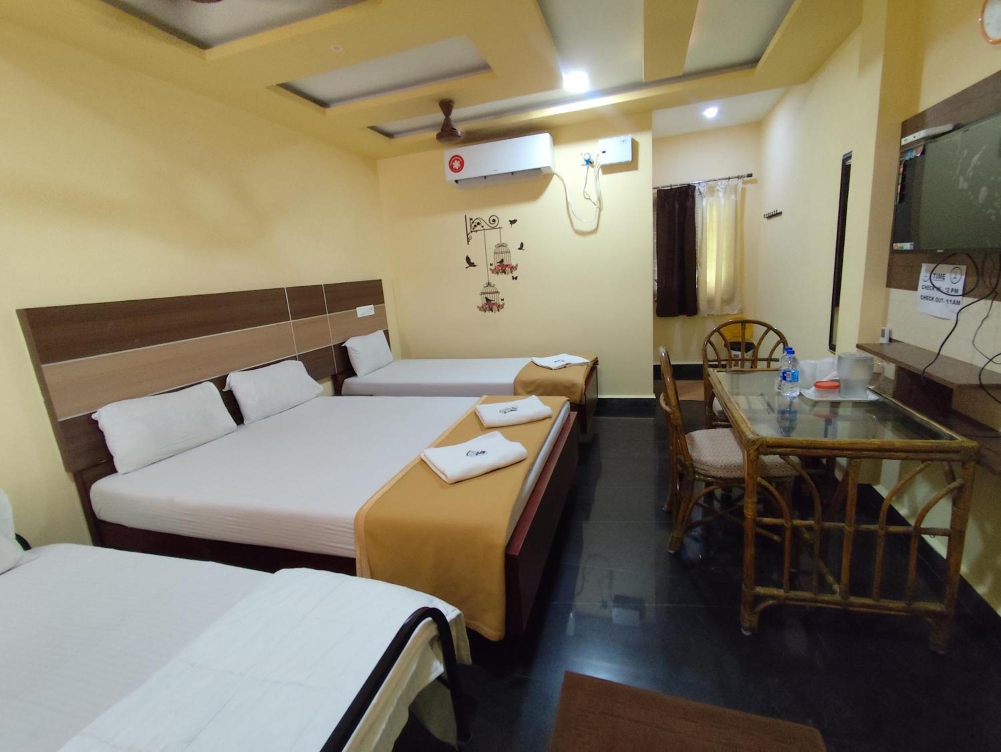 Sri Murugan Beach Paradise Hotel Mahabalipuram Ngoại thất bức ảnh
